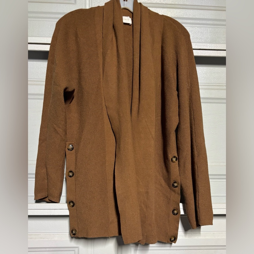 Cyrus Brown Women's Cardigan with Button Accents